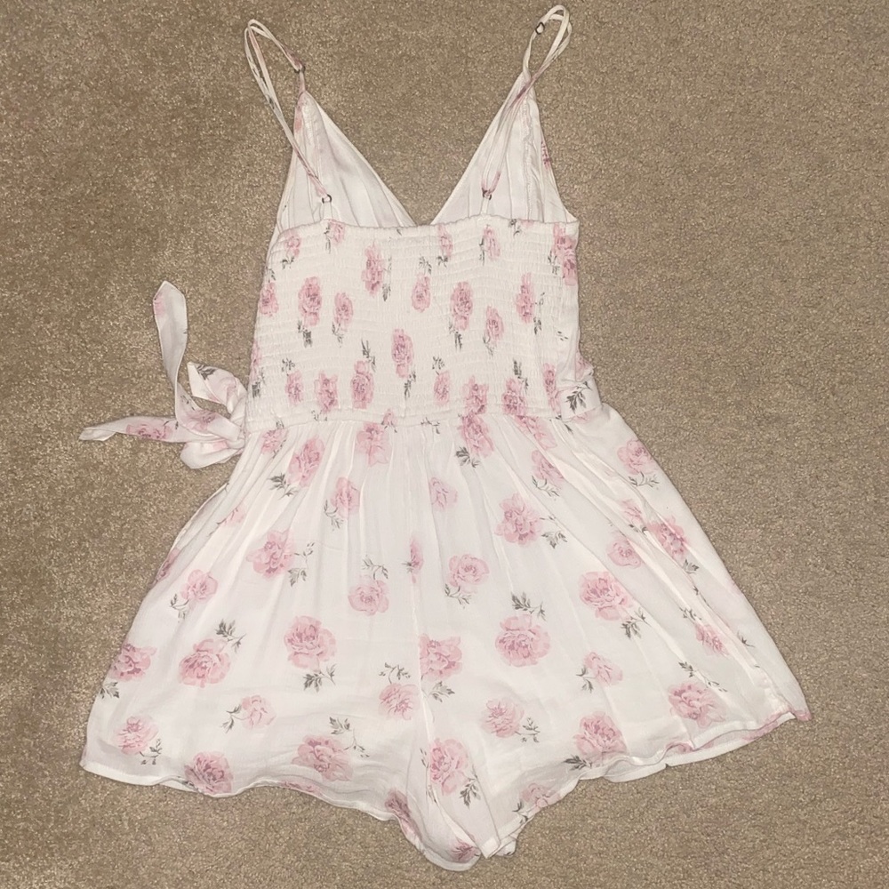 Abercombie & Fitch Romper-small - Picture 3 of 4